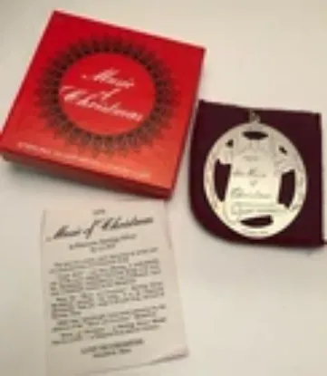 Picture of Lunt 1978 Sterling Silver "Jingle Bells" Ornament, with box