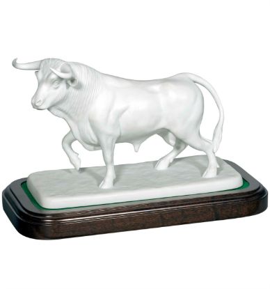 Picture of Vista Alegre Biscuit Domecq Bull
