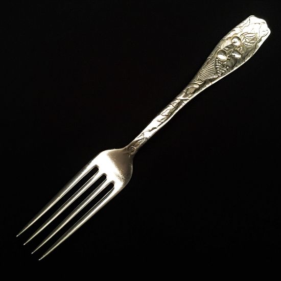 Picture of Antique Towle 'Pomona' Sterling Silver Dinner Fork