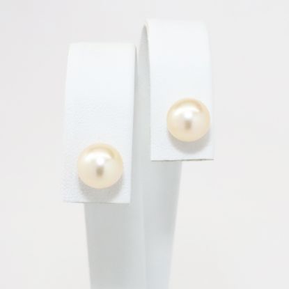 Picture of Mikimoto 14k Yellow Gold Akoya Cultured Pearl Earrings 
