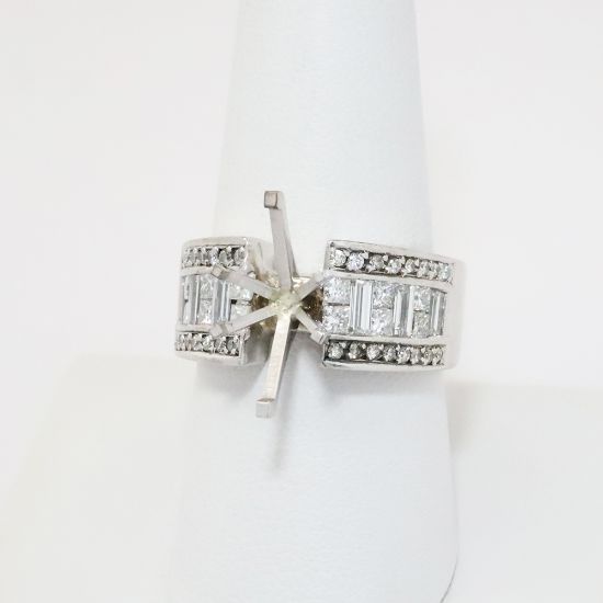 Picture of 18k White Gold Diamond Semi-Mount Ring 