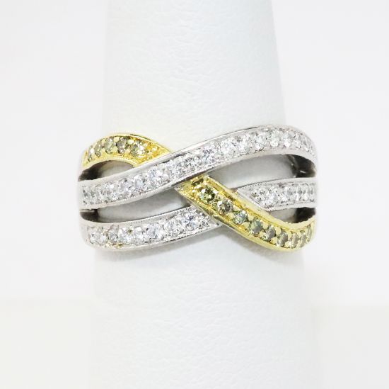Picture of 14k Two Tone Diamond Band 