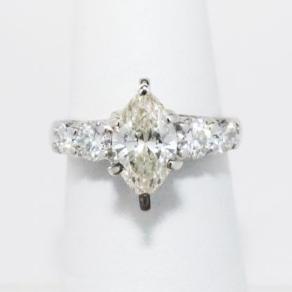 Picture of 14k White Gold 1.25CT Marquise Diamond Engagement Ring 