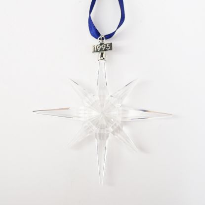 Picture of 1995 Snowflake Ornament with Original Box & COA