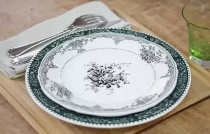 Picture of Dessert Plate, Flowers - Vert (Green)