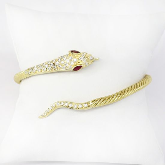 Picture of 18k Yellow Gold Victorian Revival Pavé Set Diamond Snake Bracelet