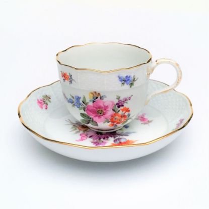 Picture of Meissen Botanical Study Demitasse Cup & Saucer With Figural Branch Handle