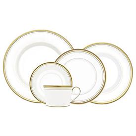 Picture for category Ruban d'Or by Monique Lhuillier