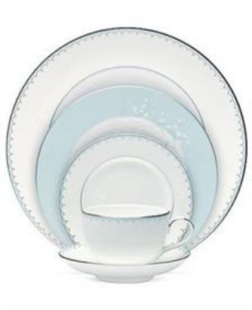 Picture for pattern Lily Of The Valley by Monique Lhuillier