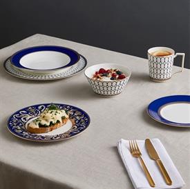 Picture for category Renaissance Gold